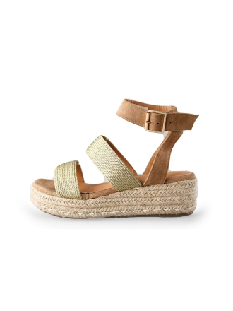  Ayana Sleehakken 218350
 [MAAT] 38
 
