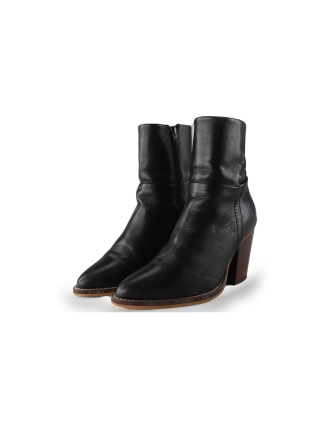  Lina Locchi Enkellaarzen 218694
 [MAAT] 36
 