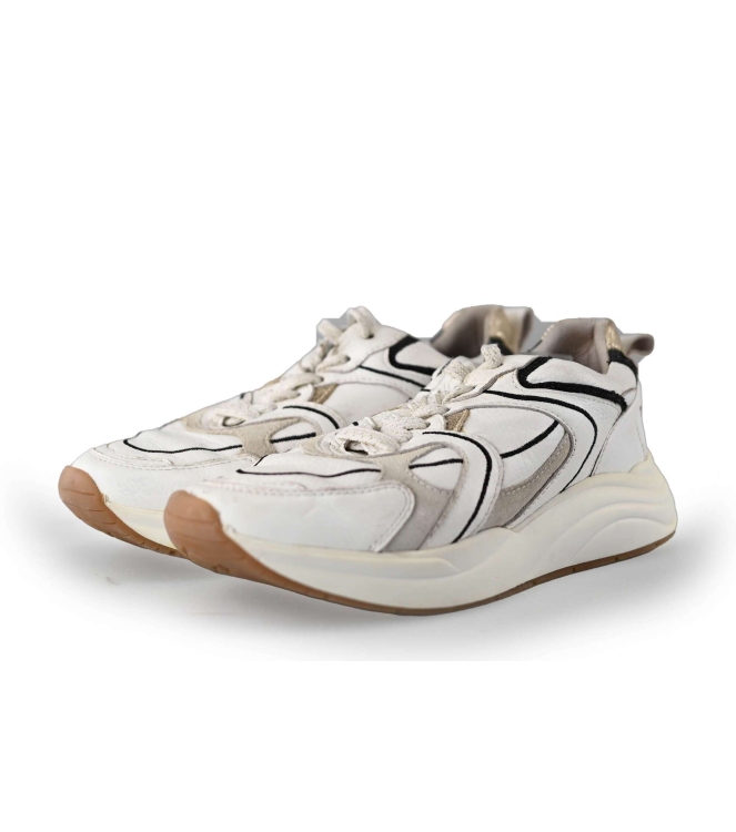 Omoda Sneakers