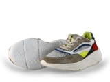 Giga Sneakers