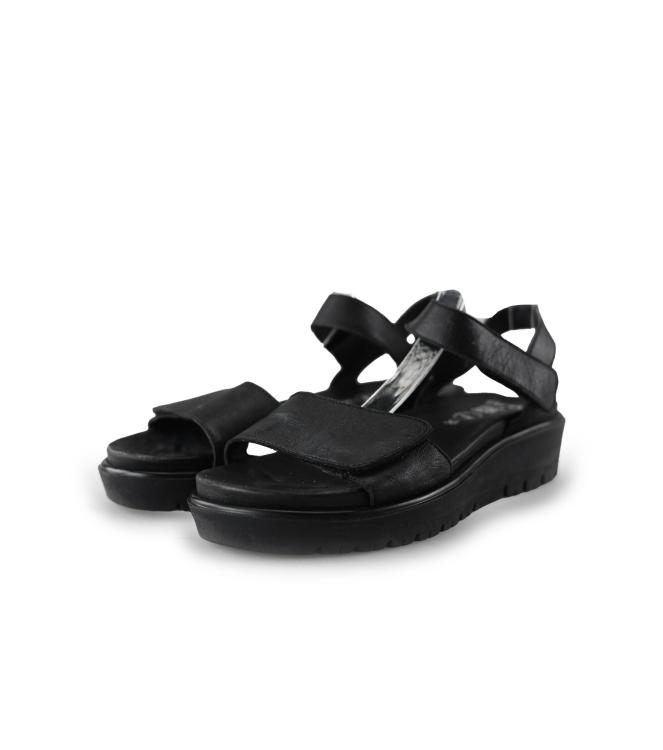 Ara Sandalen