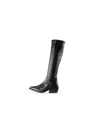  Omoda Laarzen 219493
 [MAAT] 39
 