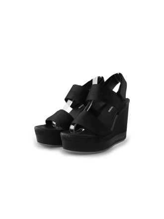  Calvin Klein Sandalen 219933
 [MAAT] 38
 