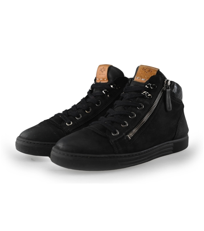 Aqa Sneakers