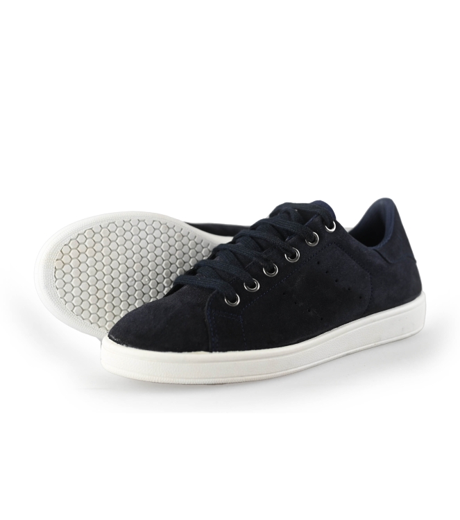 Q Fit Sneakers