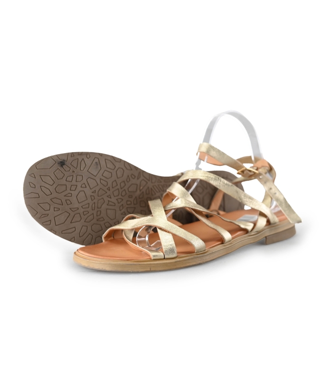 Ayana Sandalen