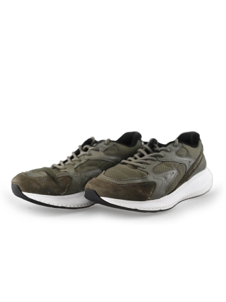  Lacoste Sneakers 221233
 [MAAT] 40
 