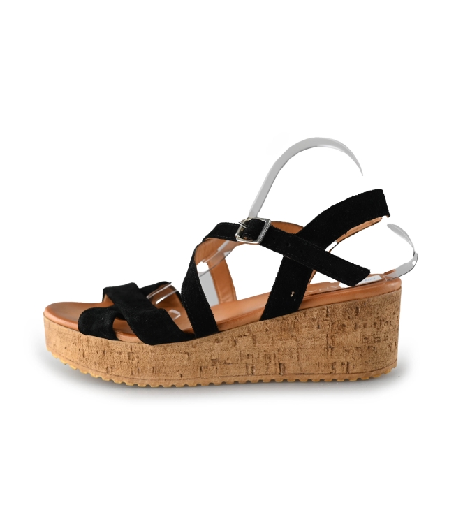 Ayana Sandalen