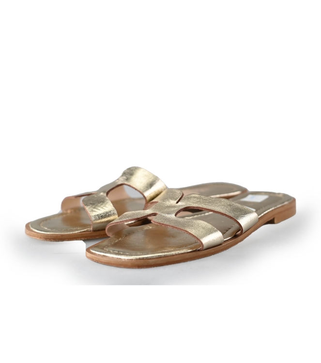 Omoda Slippers