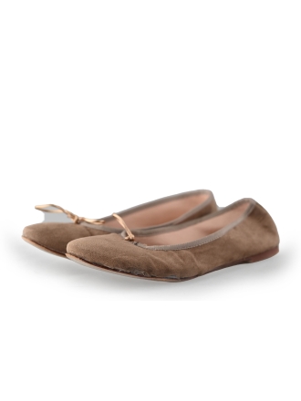  Giulia Ballerina's 221760
 [MAAT] 40
 