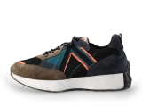Giga Sneakers