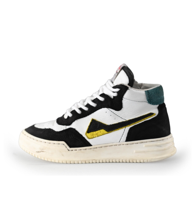 Giga Hoge Sneakers