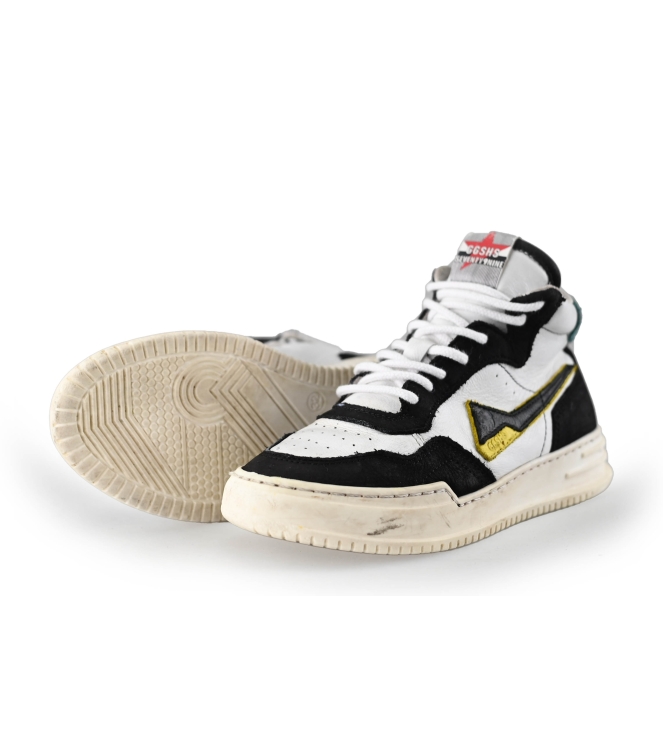Giga Hoge Sneakers