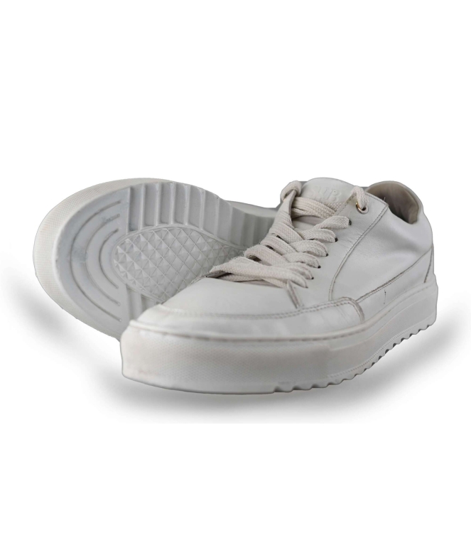 Hub Sneakers