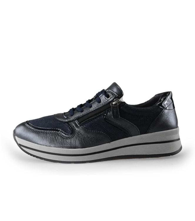 Feyn Sneakers