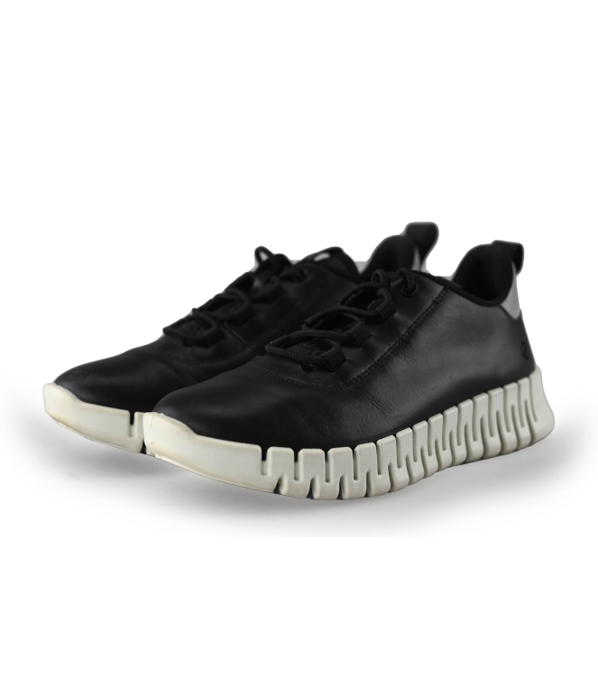 Ecco Sneakers