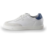 Aqa Sneakers