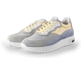 Giga Sneakers