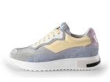 Giga Sneakers