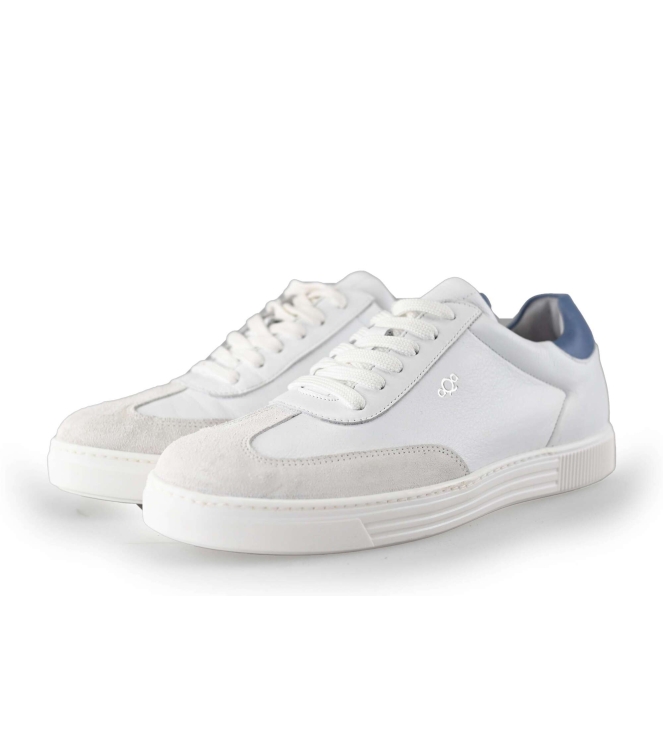 Aqa Sneakers