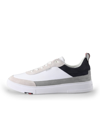  Tommy Hilfiger Sneakers 226299
 [MAAT] 42
 