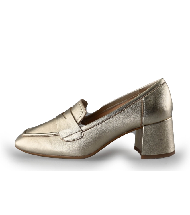 Uniqlo Pumps