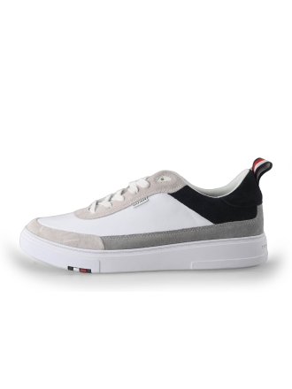  Tommy Hilfiger Sneakers 226399
 [MAAT] 42
 