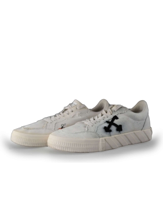  Of-White Sneakers 227144
 [MAAT] 39
 