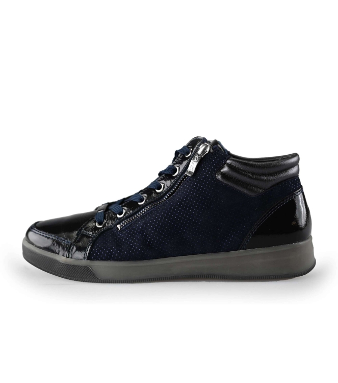 Ara Sneakers