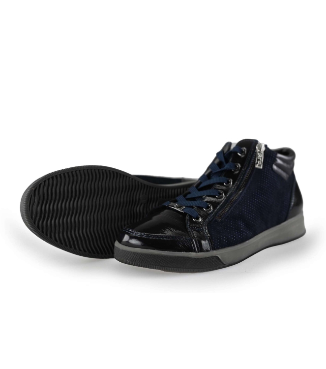 Ara Sneakers