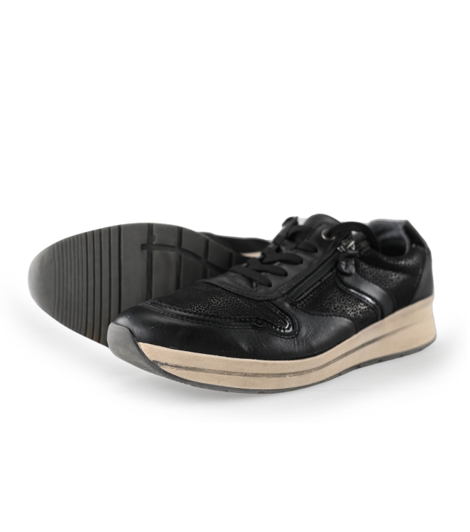 Sub55 Sneakers