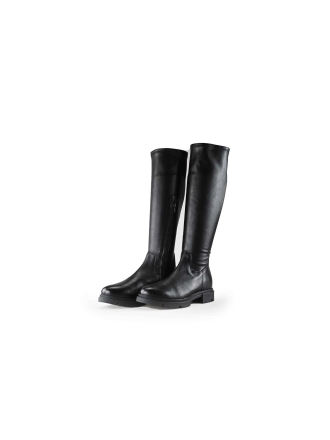  Omoda Laarzen 230839
 [MAAT] 39
 
