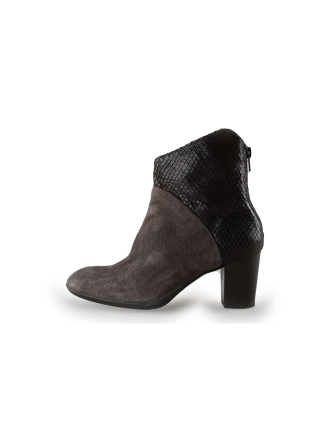  Omoda Enkellaarzen 230933
 [MAAT] 36
 