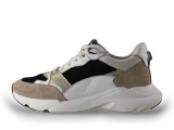 Maruti Sneakers