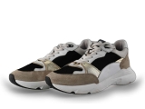 Maruti Sneakers