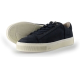 Hub Sneakers