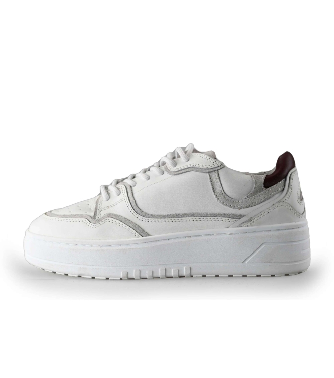Omoda Sneakers