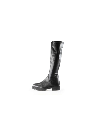  Omoda Laarzen 231147
 [MAAT] 39
 