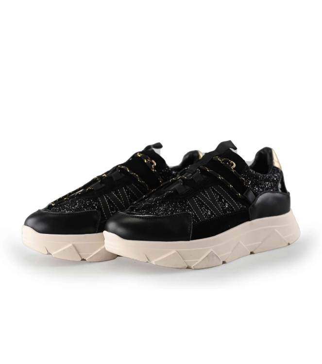 Tango Sneakers