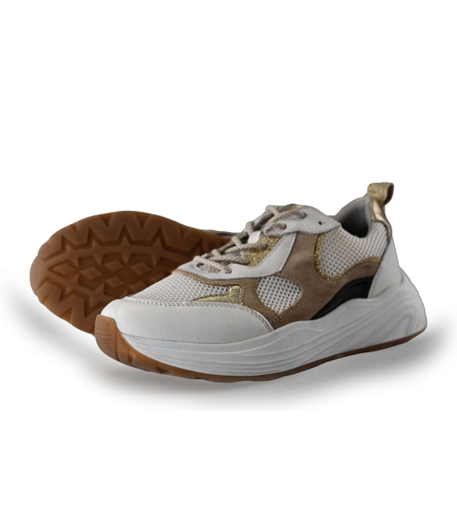 Omoda Sneakers
