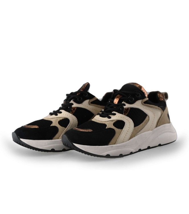 Omoda Sneakers