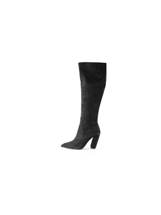  Omoda Laarzen 231640
 [MAAT] 40
 
