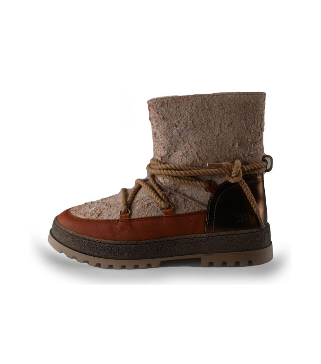 Hip Shoe Style Boots