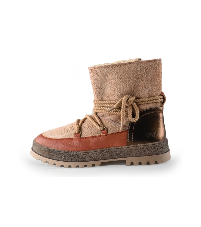 Hip Shoe Style Boots