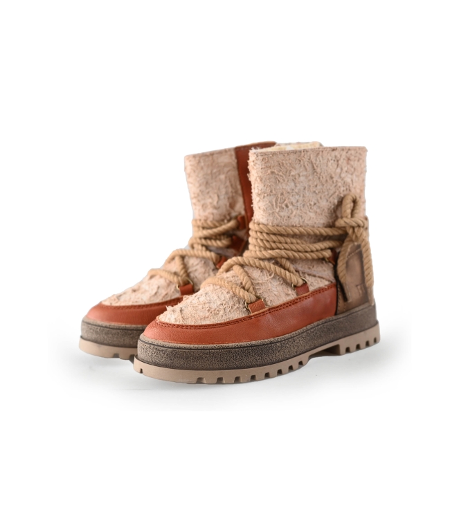 Hip Shoe Style Boots