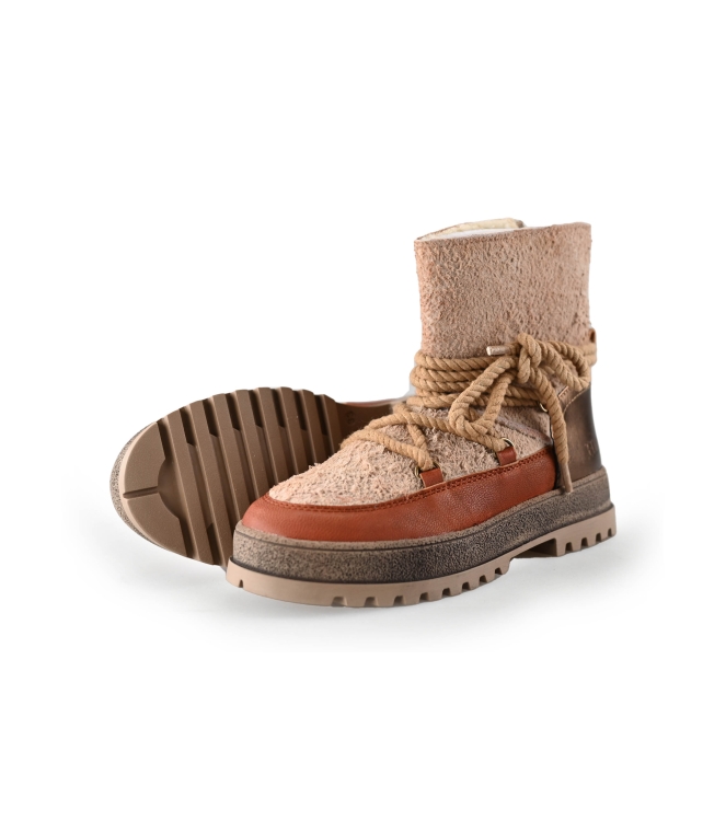 Hip Shoe Style Boots