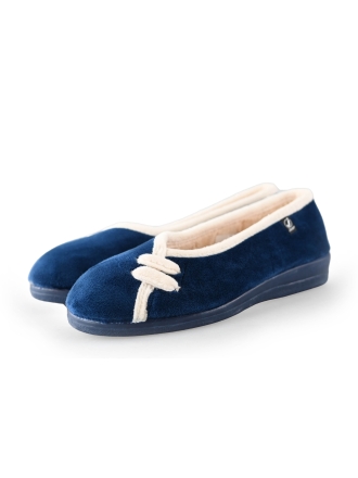  Javer Pantoffels 232161
 [MAAT] 39
 