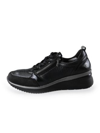  Remento Sneakers 233038
 [MAAT] 41
 