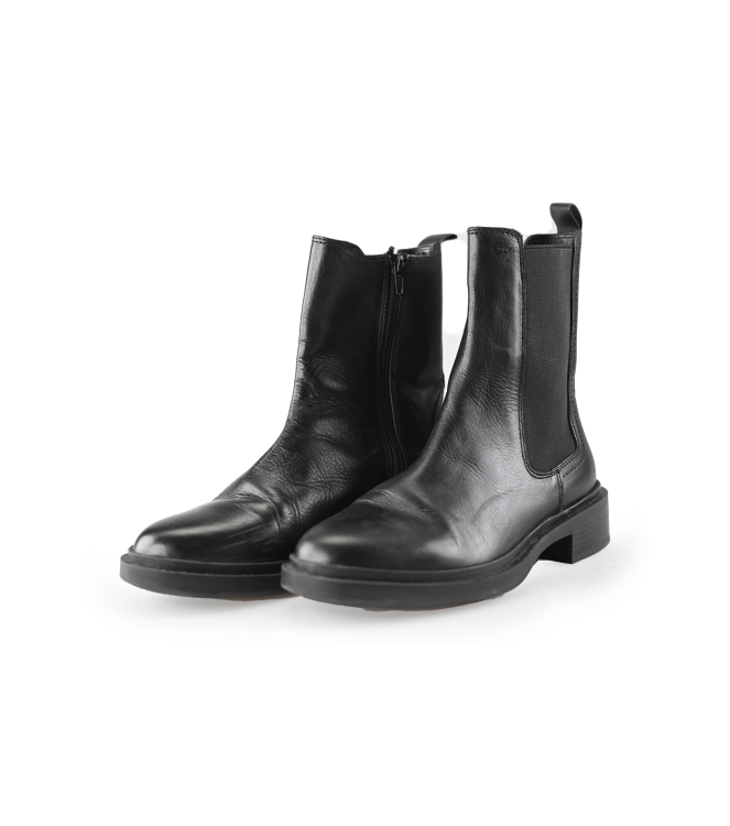 Nelson Chelsea Boots