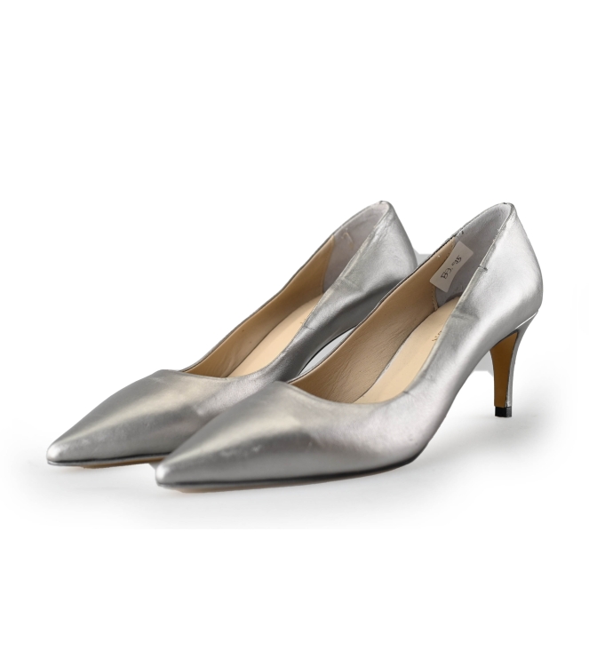 Van Dalen Pumps
